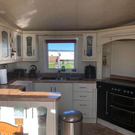 Pg58 2 Bed Caravan Golden Palm Chapel St Leonards Kültér fotó